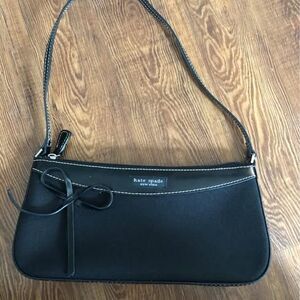 EUC Kate Spade black purse handbag bow classy, med/small purse over shoulder